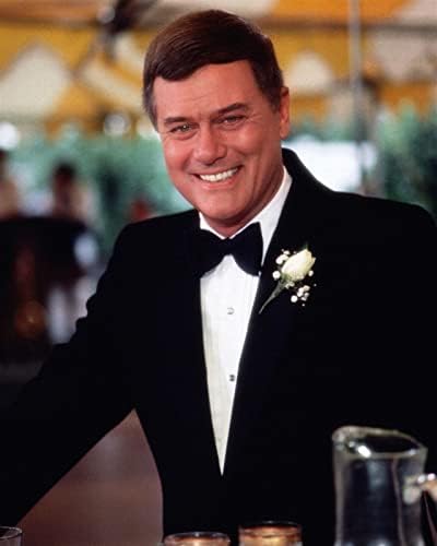 Larry Hagman smokinli klasik gülümseyen portre J olarak,.R. Ewing Dallas 8x10 fotoğrafı