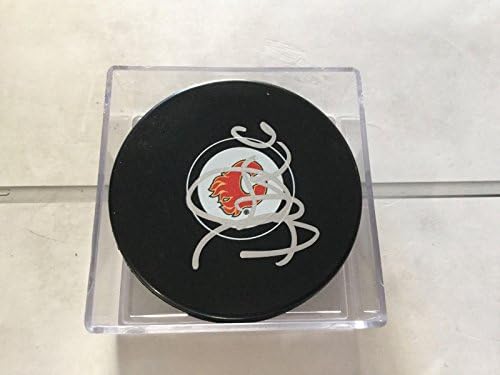 Dennis Wideman İmzalı Calgary Flames Hokey Diski İmzalı NHL d-İmzalı NHL Diskleri